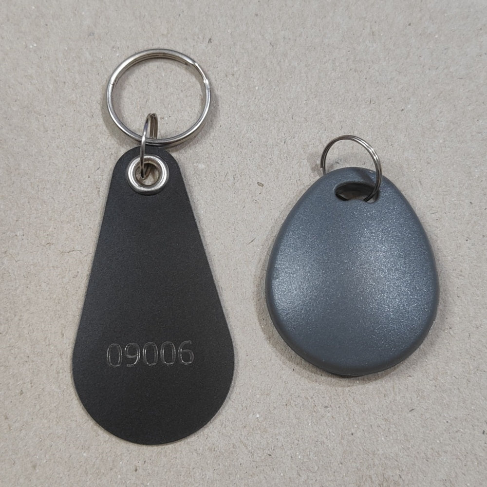 100pcs/lot 125kHz ultrathin Keyfobs Proximity Fob Works With Prox Key 1346 26-Bit H10301