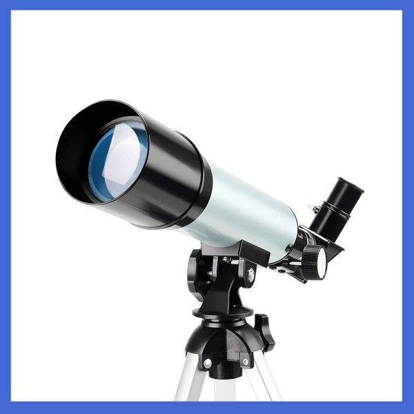 High Definition and High Power Astronomical Telescope With Finderscope